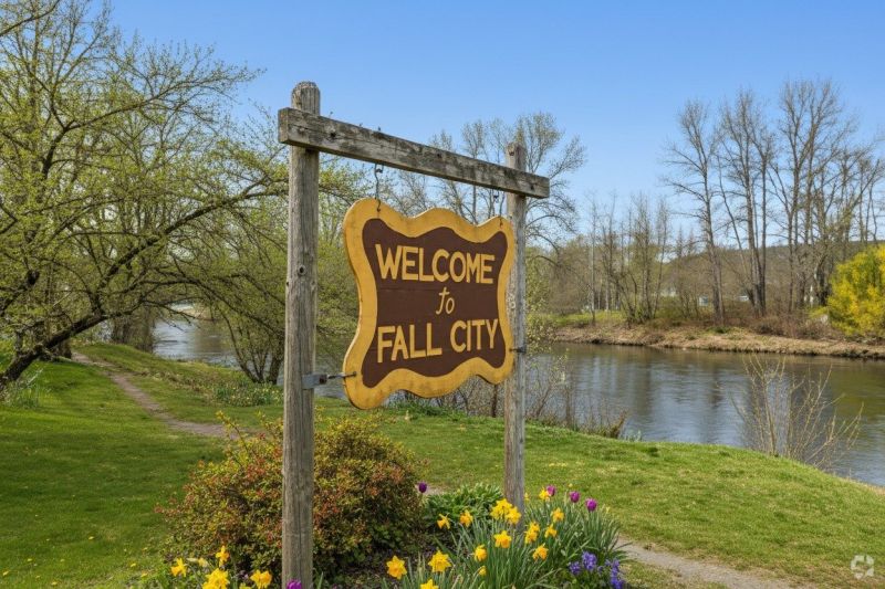 Fall City, WA