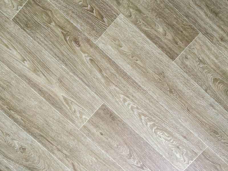 Linoleum Flooring Replacement in Kent, WA